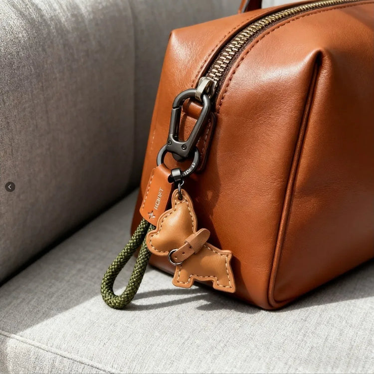 🐾 Handmade French Bulldog Leather Keychain – Stylish & Durable