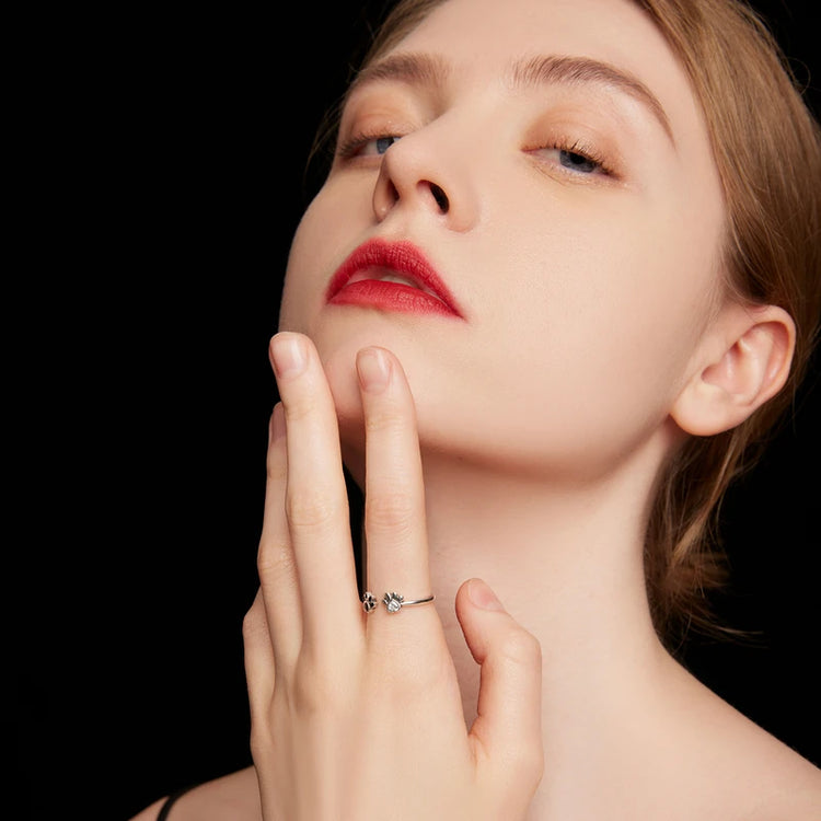 🐾 Sterling Silver Paw Ring